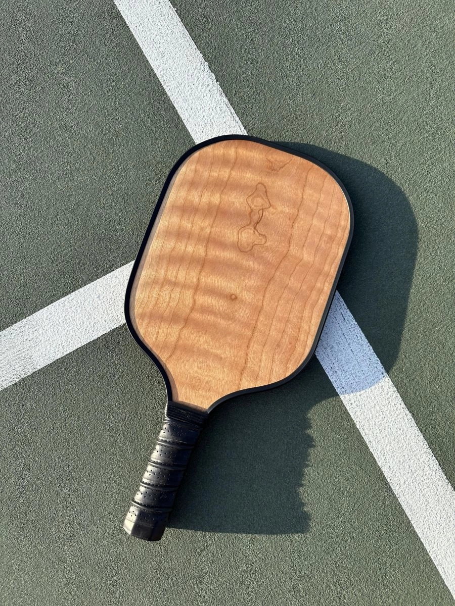 Vợt pickleball làm bằng gỗ