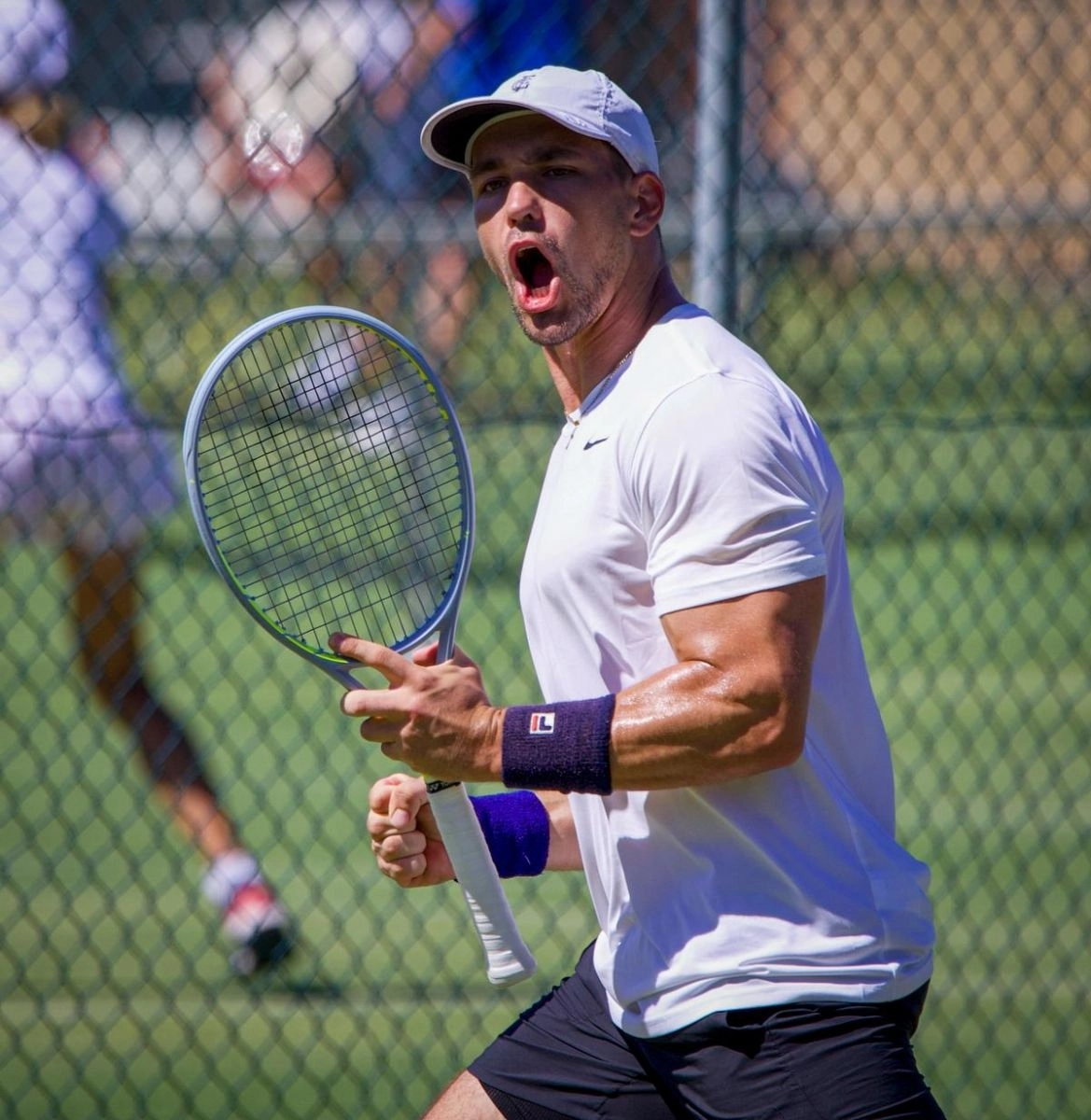 Vuk Velickovic chơi tennis