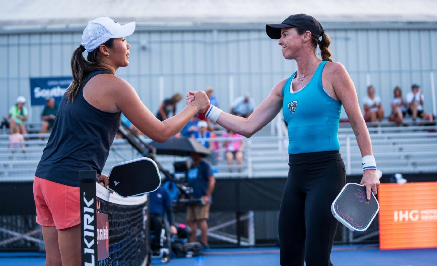 Yi Wang Pickleball và Kaitlyn Christian
