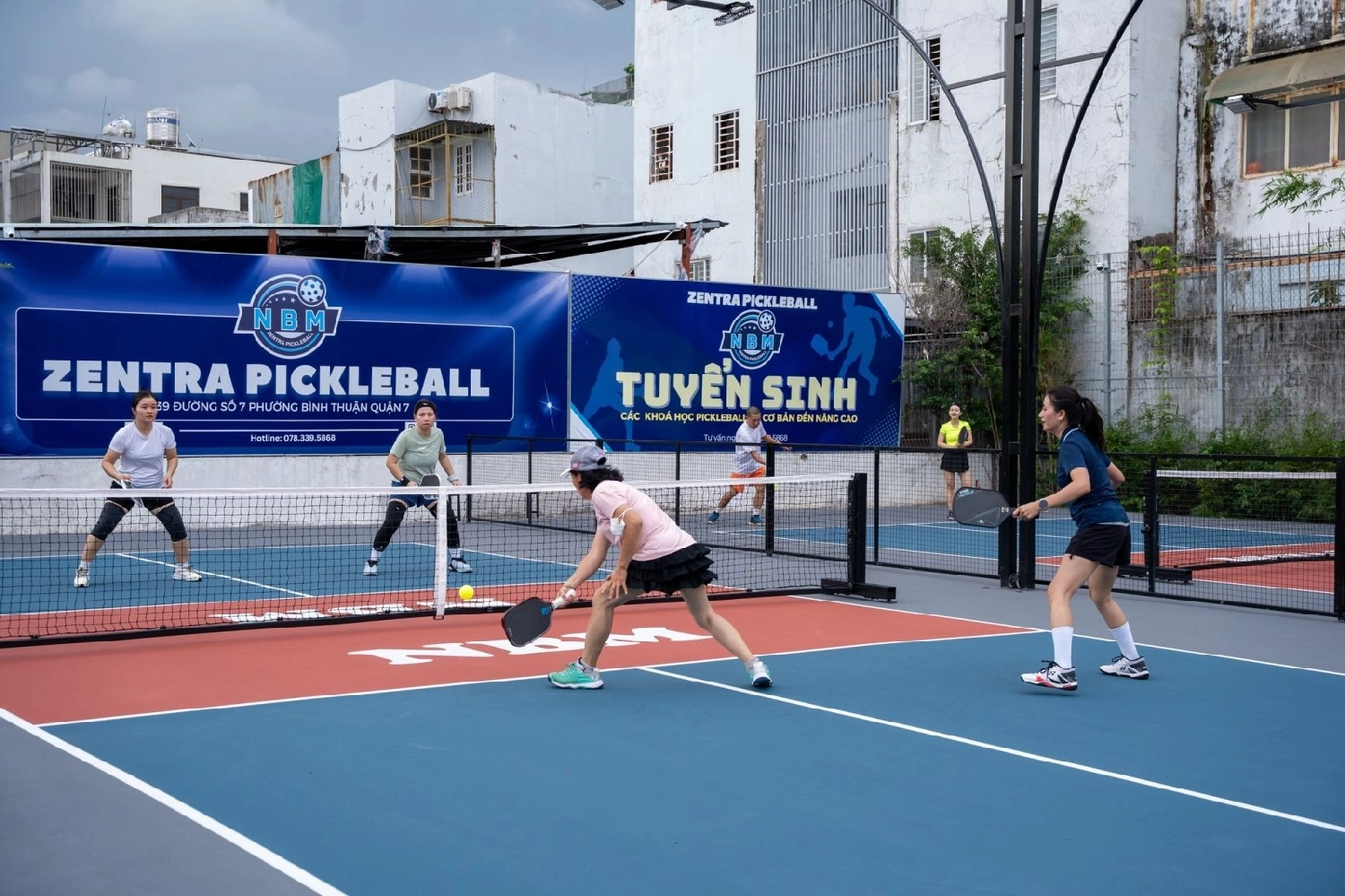 Các buổi đánh social sôi nổi tại zentra pickleball