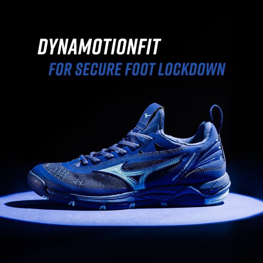 Công nghệ DynamotionFit của Giày Cầu Lông Mizuno Wave Claw Neo 2