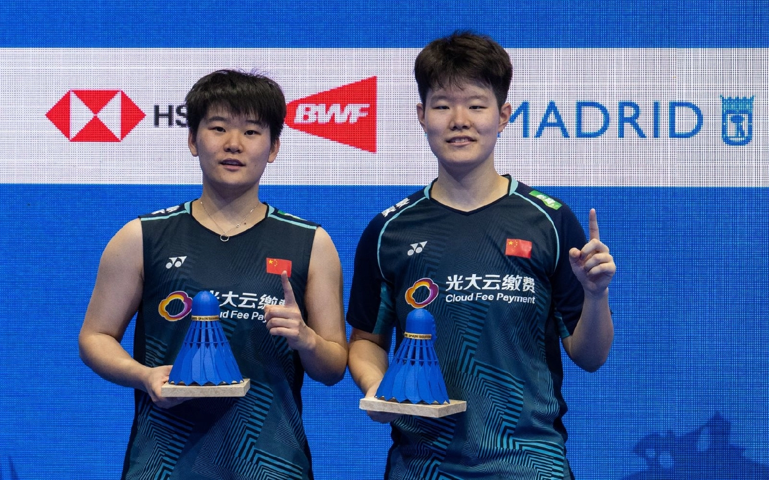top 3 bảng xếp hạng cầu lông nữ thế giới ở hạng mục đôi nữ - Liu Sheng Shu và Tan Ning