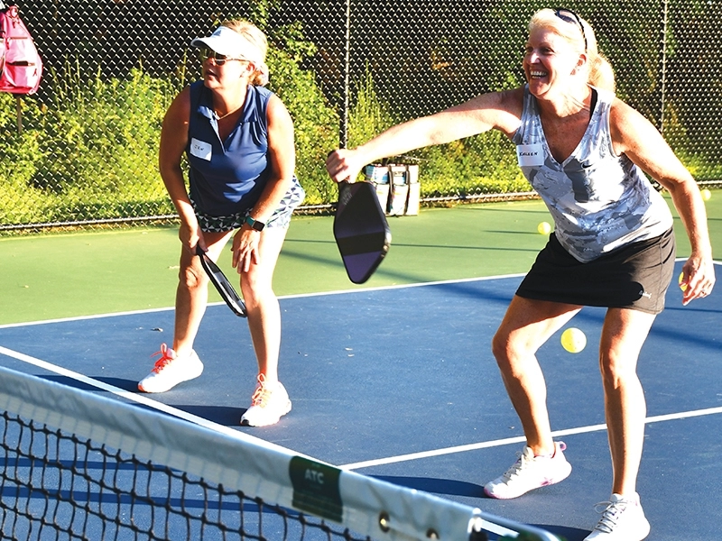 cách xử lý những cú đánh mạnh trong Pickleball