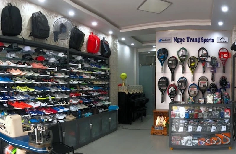 Cửa hàng tennis Vũng Tàu