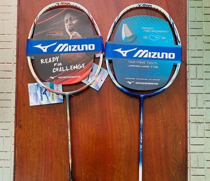 Đánh giá vợt cầu lông Mizuno JPX 8.1 cho anh em thích lối đánh công thủ toàn diện