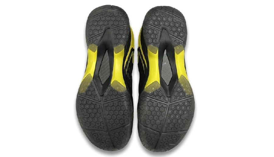 Giày cầu lông Yonex Hydro Force 5 - Đen Vàng