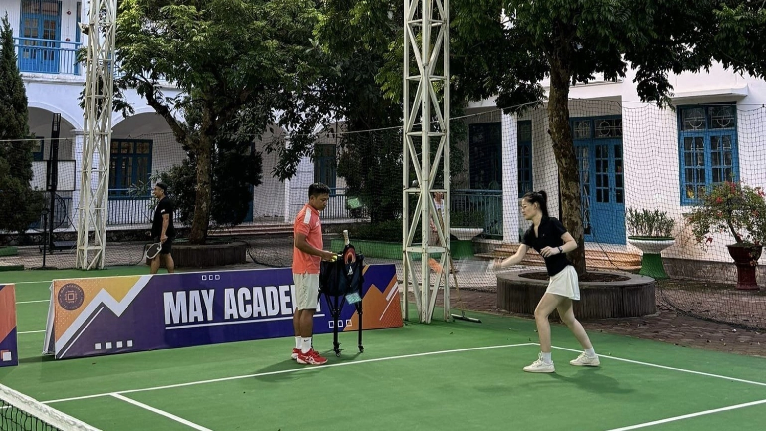 Các dịch vụ tiện ích của sân Pickleball MAY Academy