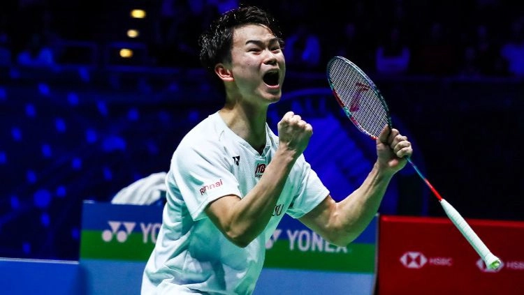 Top 5 bảng xếp hạng cầu lông thế giới 2020 đôi nam: Hiroyuki ENDO/ Yuta WATANABE - Yonex Astrox 100zz/ Lining Aeronaut 9000C