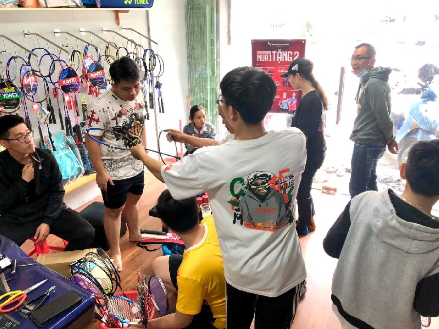 Cửa hàng vợt cầu lông Biên Hòa - Đồng Nai uy tín, chất lượng nhất - VNB Sports Biên Hòa