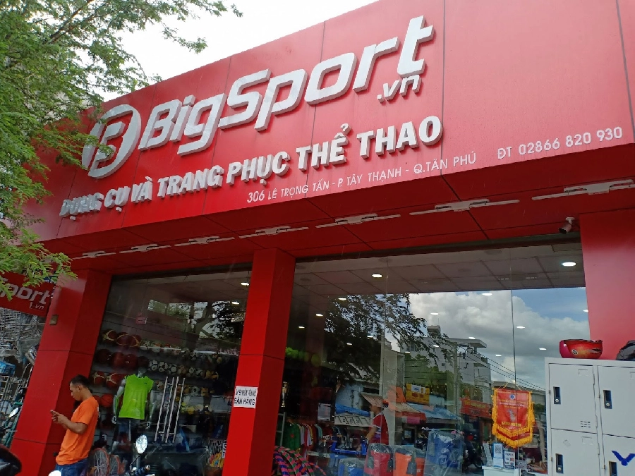 Căng lưới vợt cầu lông chuẩn ở quận Tân Phú - Cửa hàng thể thao BigSport