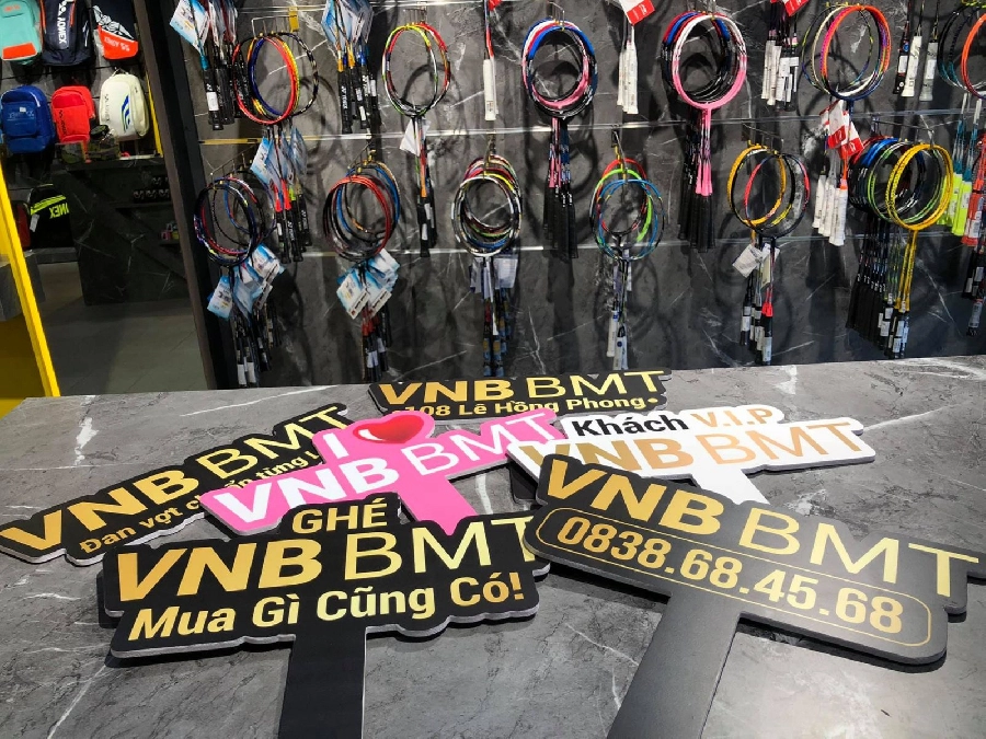 Đan vợt cầu lông Buôn Ma Thuột cao cấp, uy tín nhất - Shop VNB Sports Buôn Ma Thuột