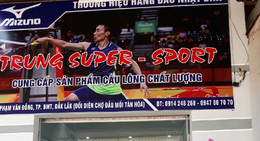 Shop đan vợt cầu lông nào tại Buôn Ma Thuột chất lượng nhất ? - Trung Super Sport