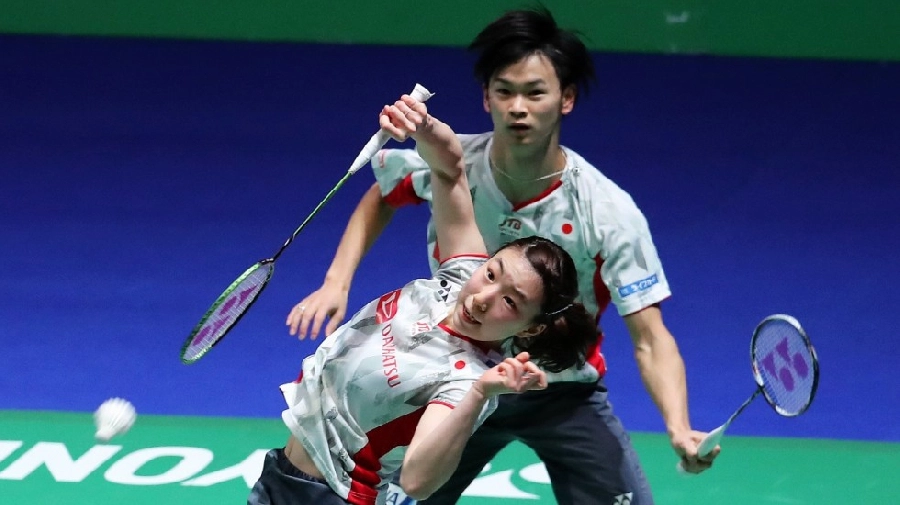Cặp vận động viên trẻ đôi nam nữ cầu lông Nhật Bản: Yuta Watanabe/ Arisa Higashino