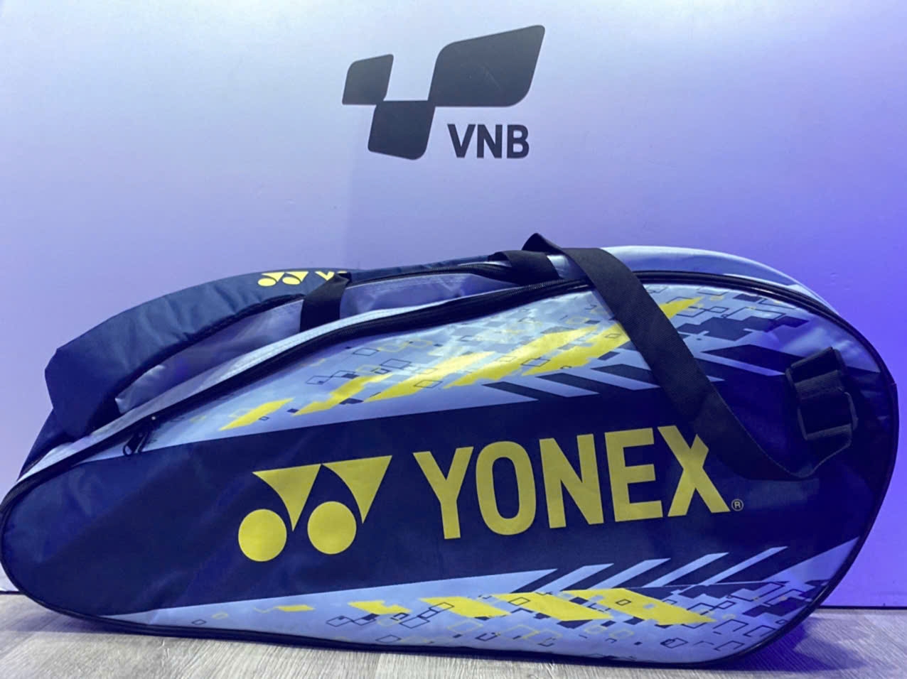 Túi cầu lông Yonex BAG2329T02 - Racing red/White chính hãng